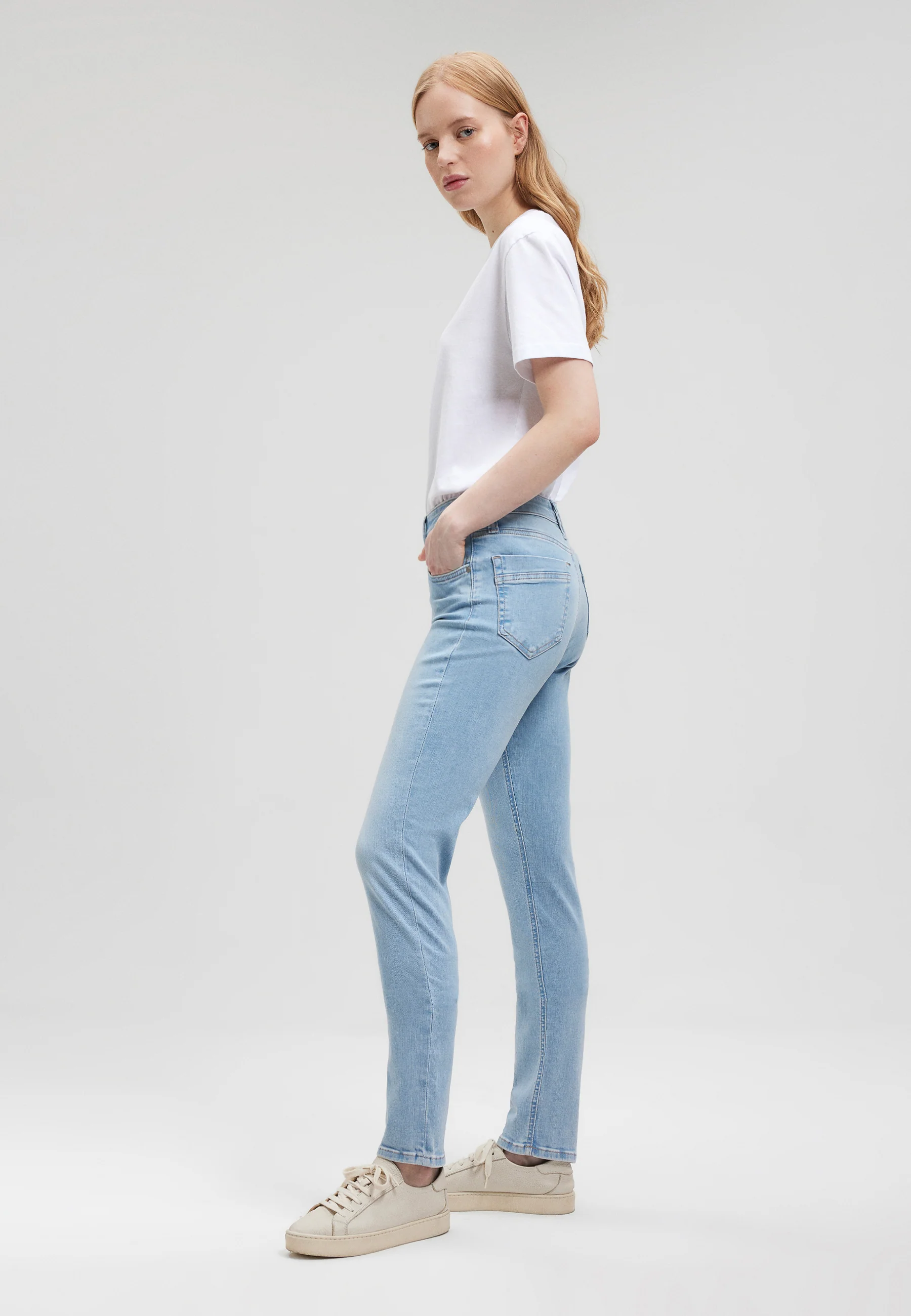 SOPHIE | Mid-Rise, Slim Skinny - Image 3