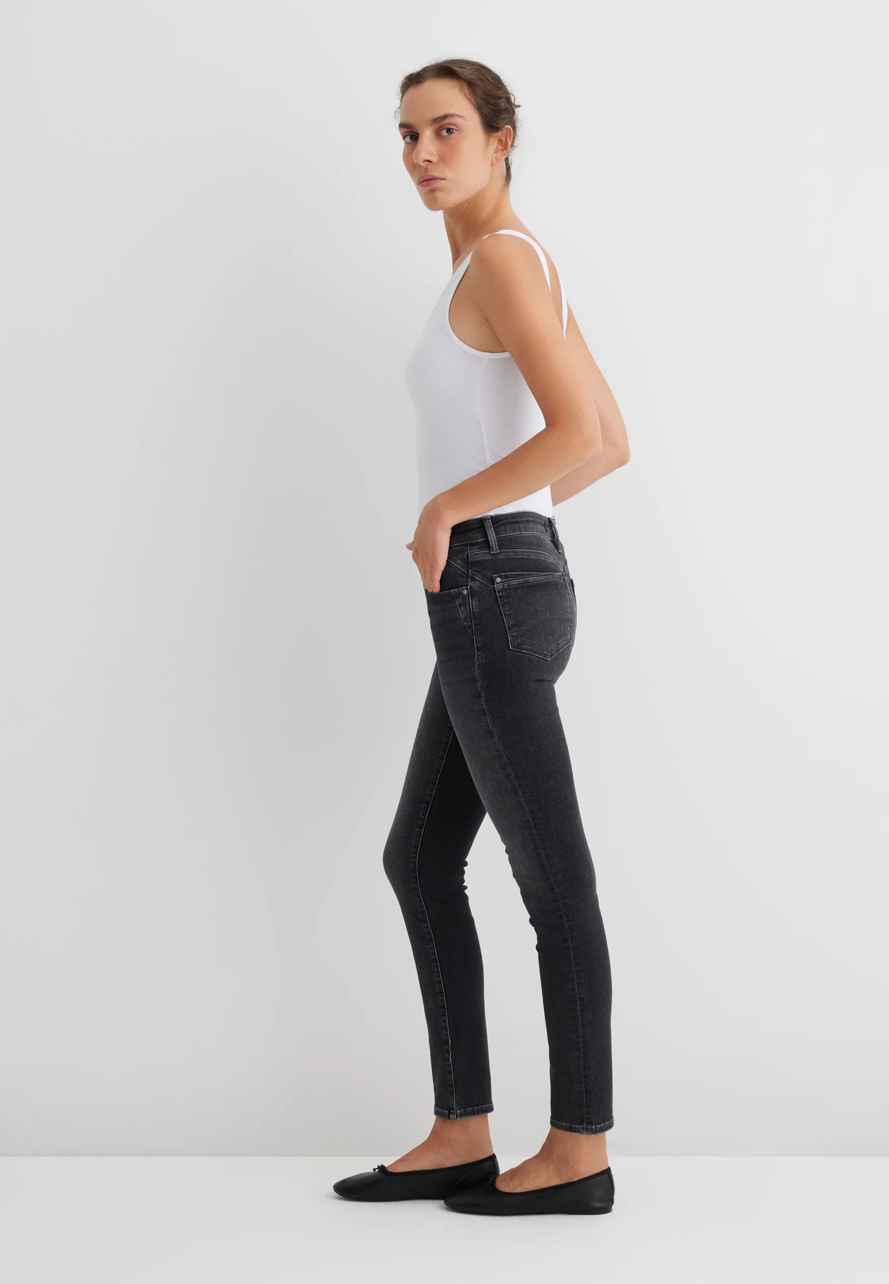 SOPHIE | Mid-Rise, Slim Skinny - Image 3