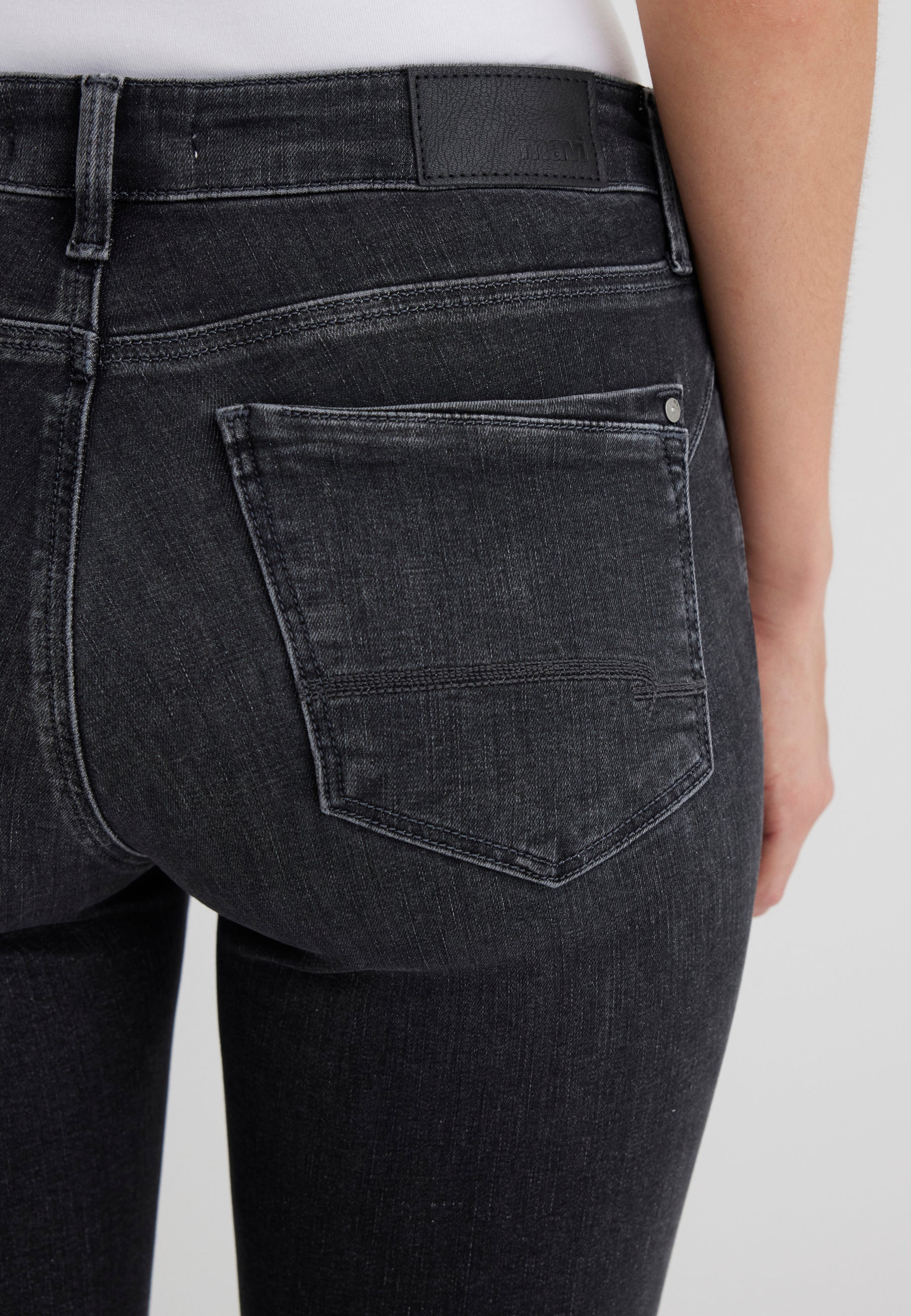 SOPHIE | Mid-Rise, Slim Skinny - Image 7