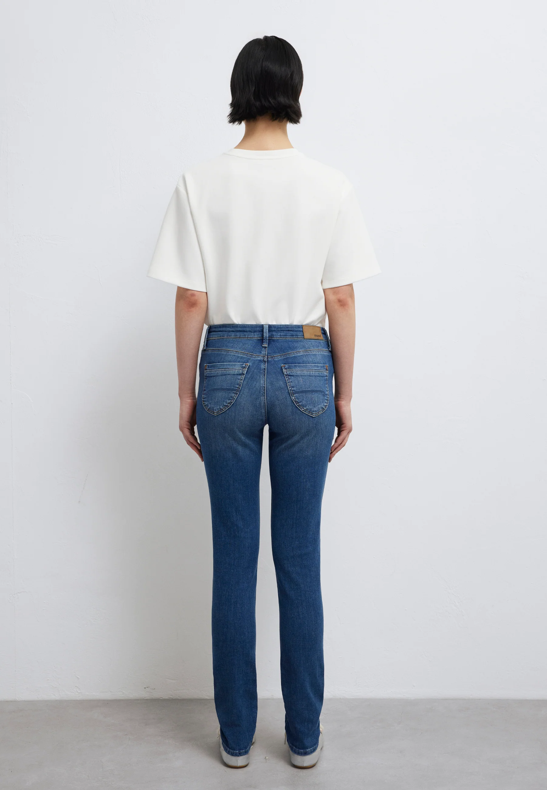 SOPHIE | Mid-Rise, Slim Skinny - Image 5