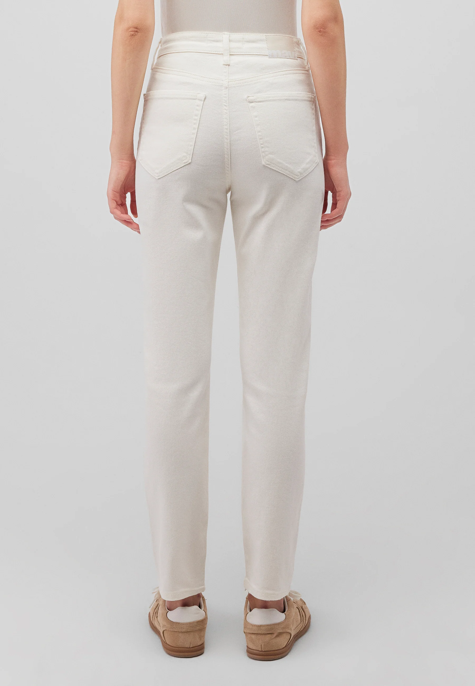 STAR | All Blue Iconic High-Rise, Mom Jeans - Image 5
