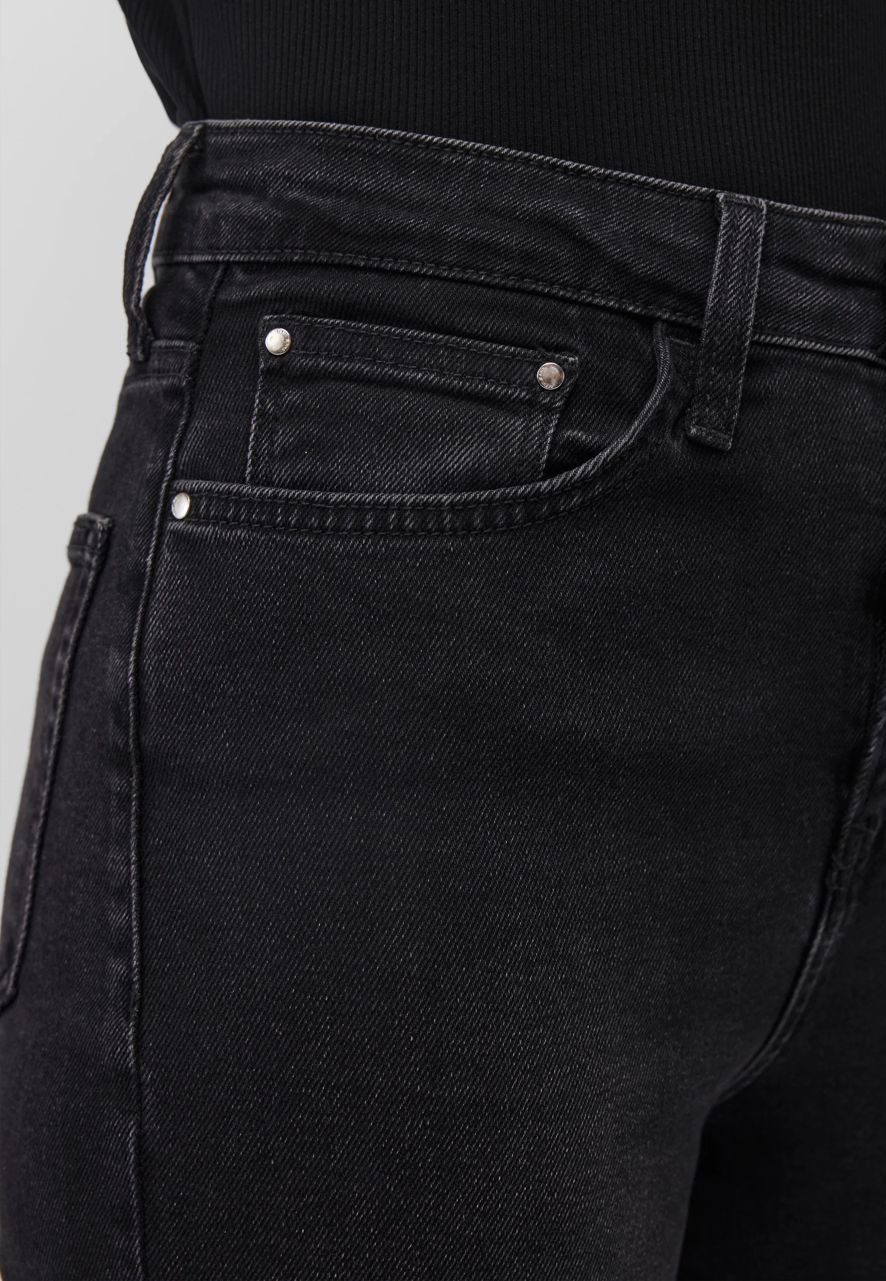 STAR | Iconic High-Rise, Mom Jeans - Image 6