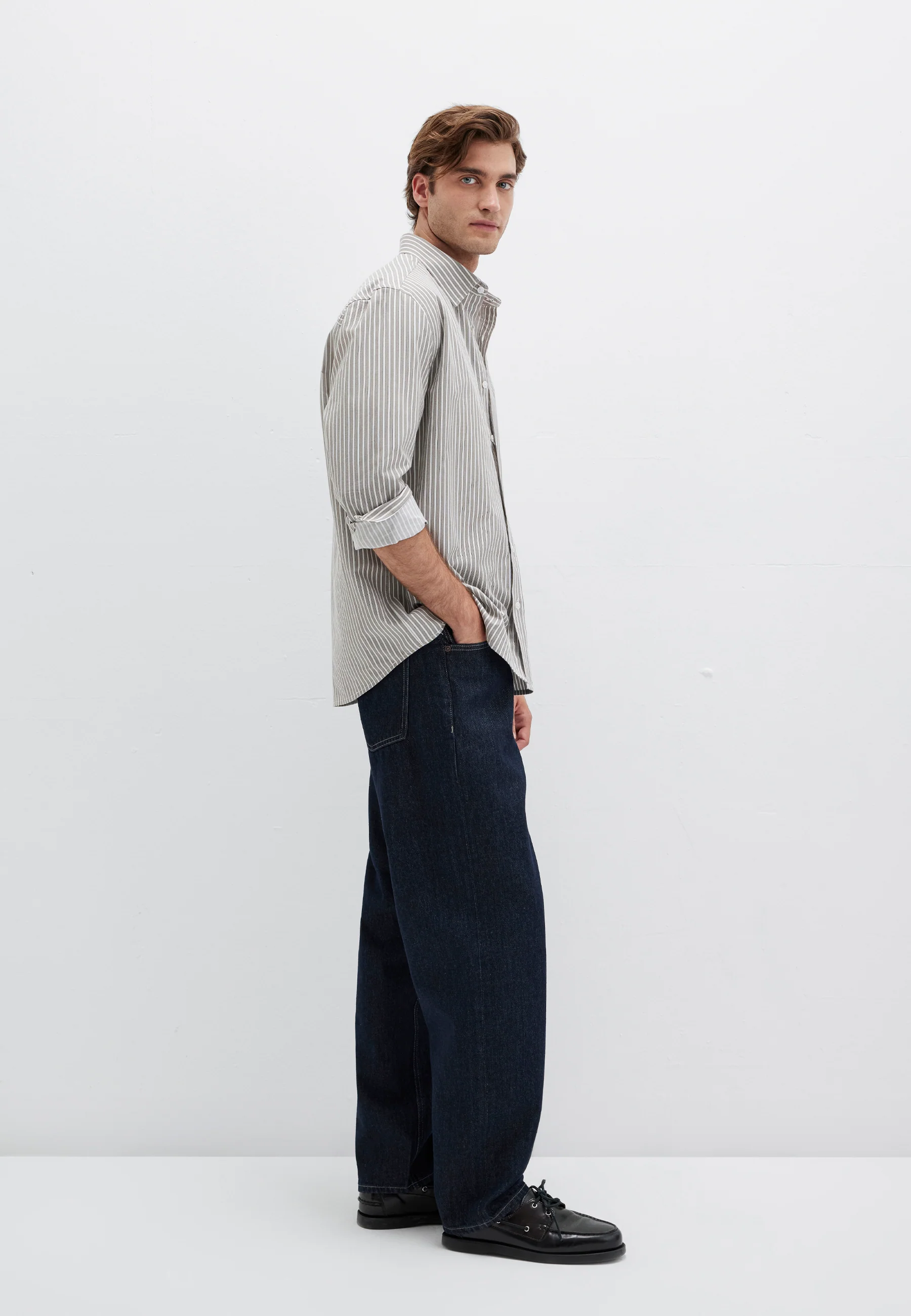 STRIPE SHIRT | Premium Hemd mit Under-Button-Down-Kragen - Image 3