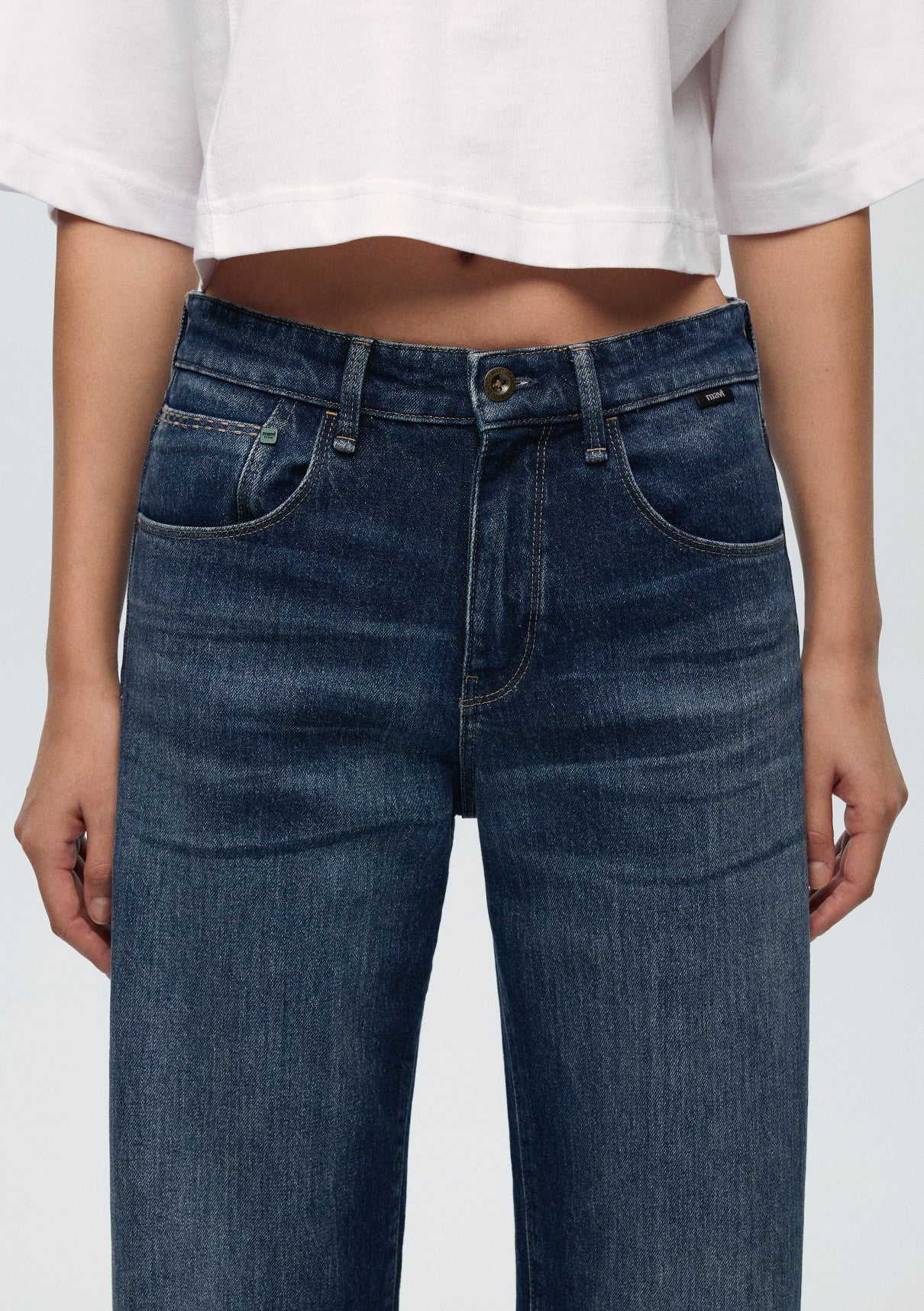 TAYLOR | Mid-Rise, Slim Boyfriend Regenerative - Image 6