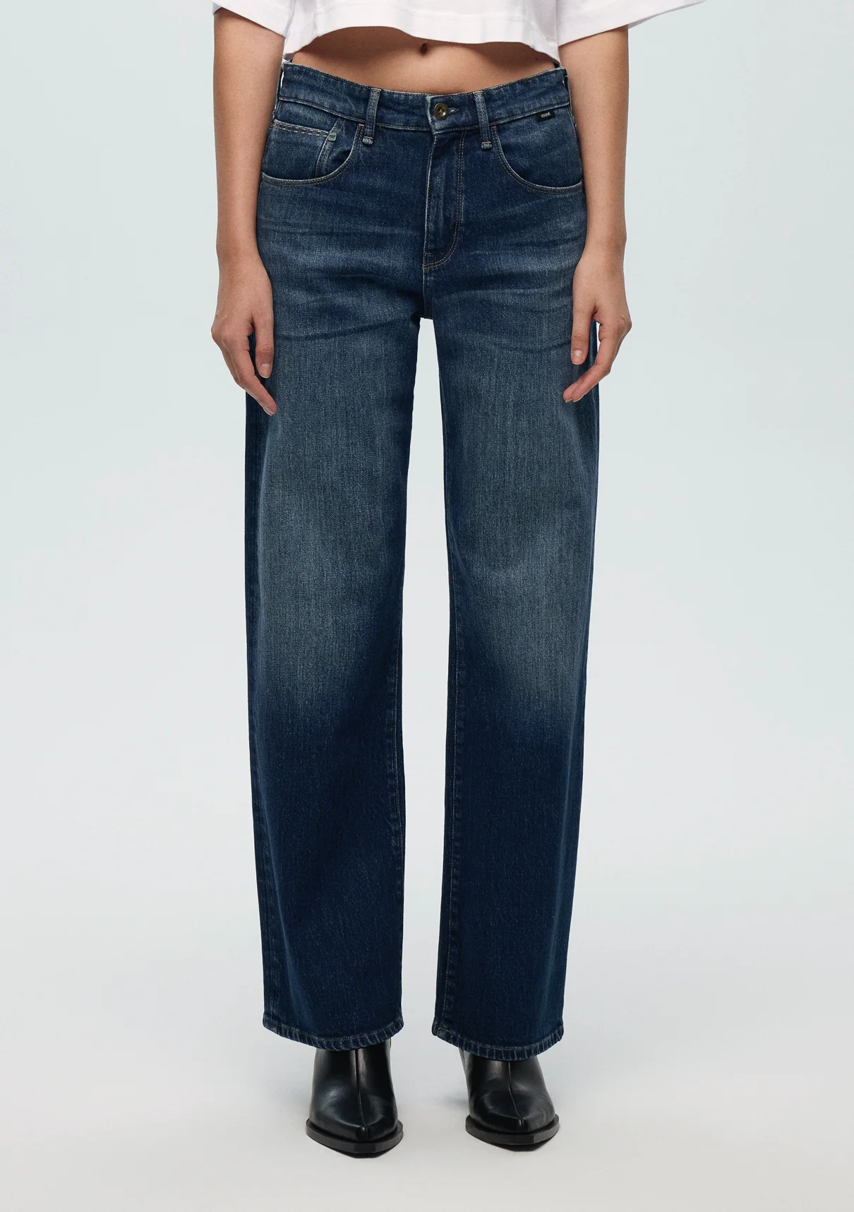 TAYLOR | Mid-Rise, Slim Boyfriend Regenerative - Image 7