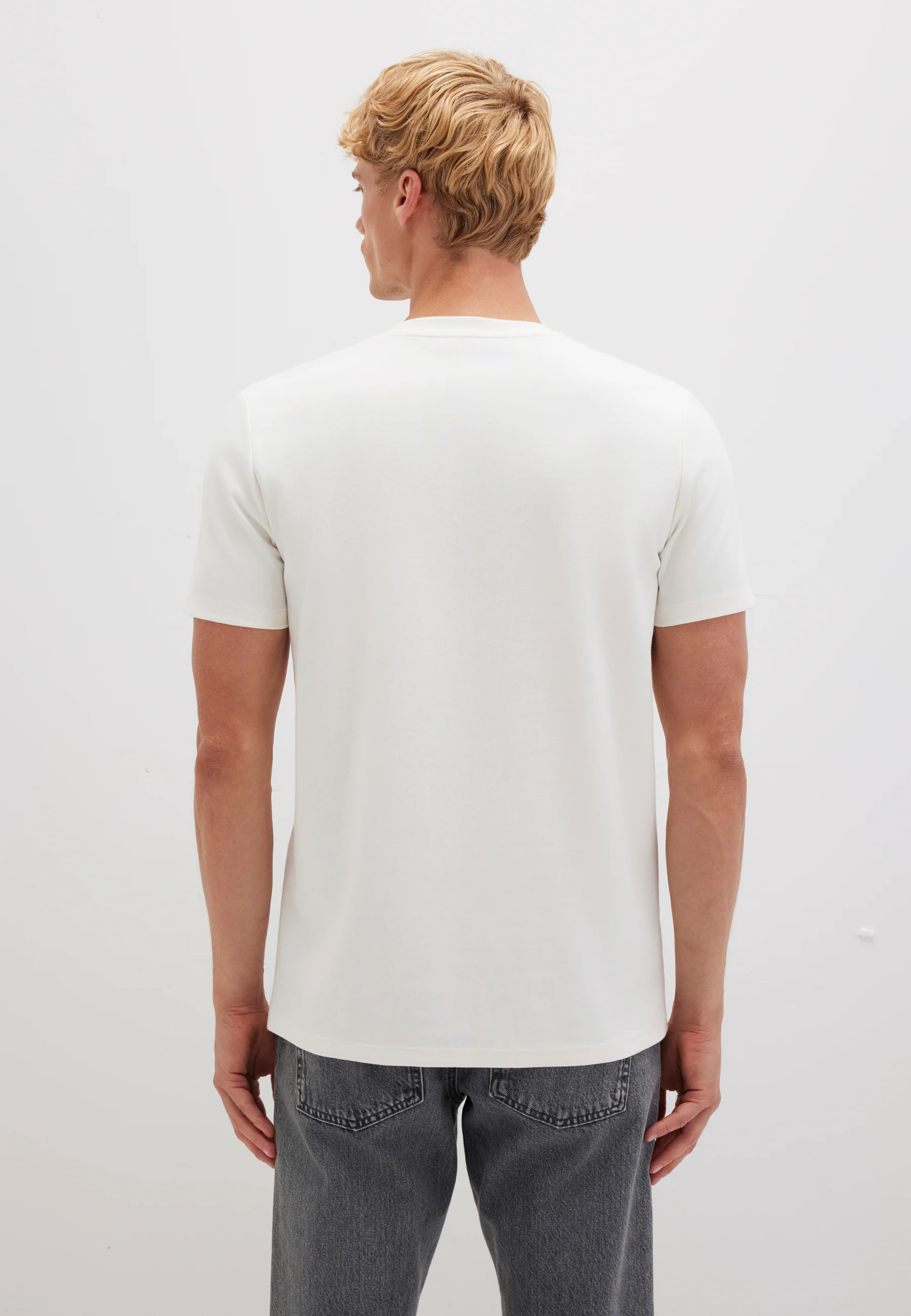 V NECK TEE | Premium V-Neck T-Shirt - Image 5