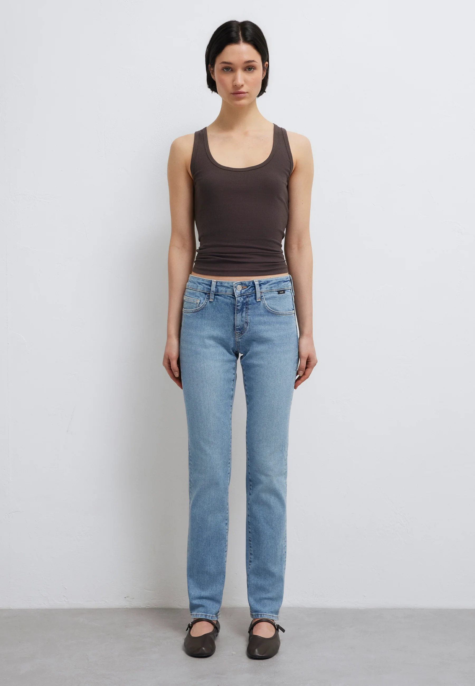 WENDIE | Low-Rise, Boyfriend - Image 4
